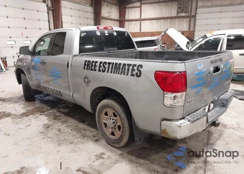 2010 Toyota Tundra Grade 5.7L V8 из США, поврежденный, VIN 5TFUY5F15AX106931